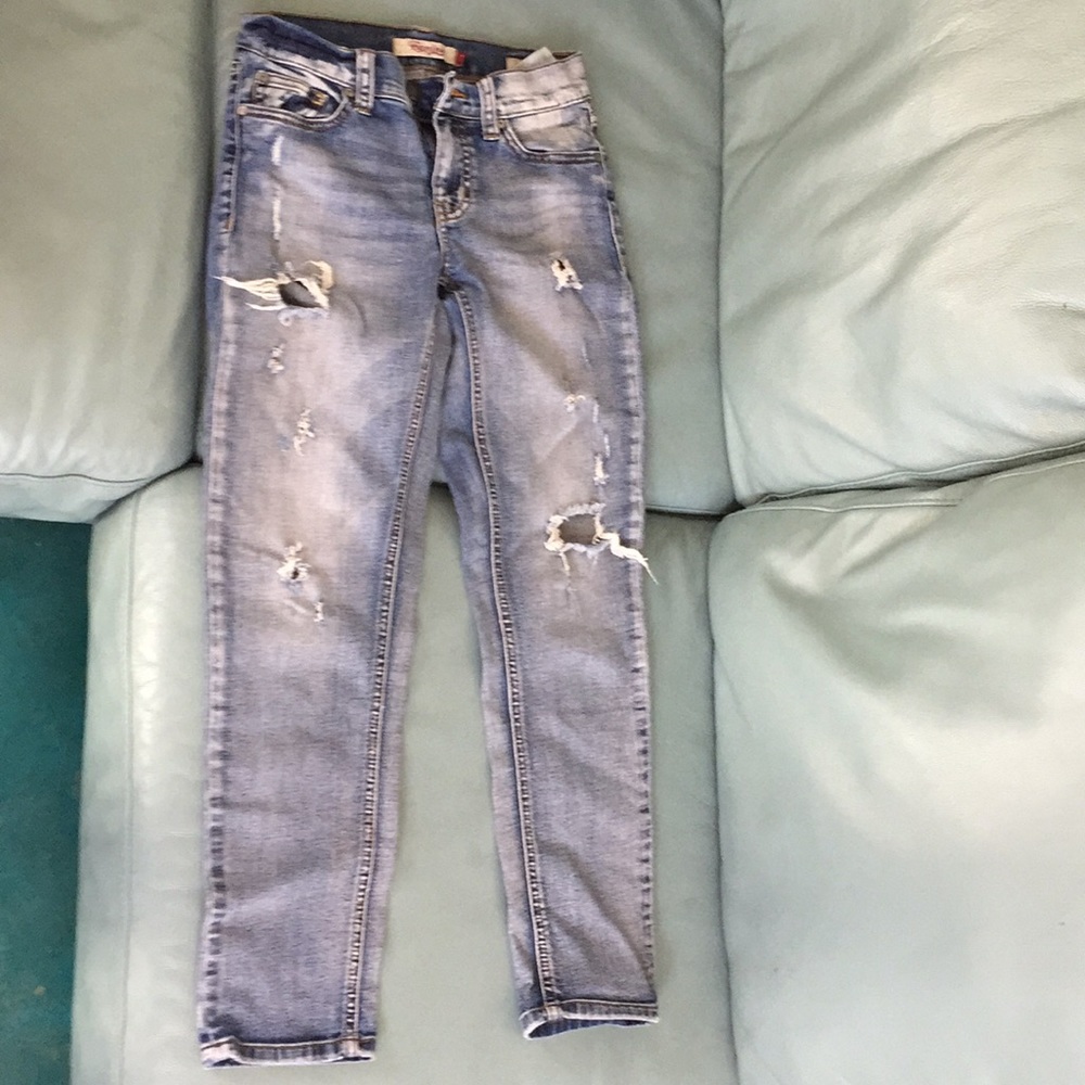 Distressed Skinny jeans